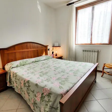 Parco Musadino By Interhome Porto Valtravaglia